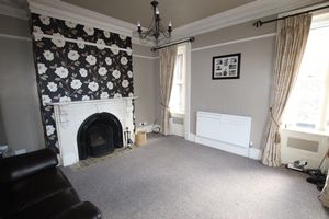 Living Room- click for photo gallery